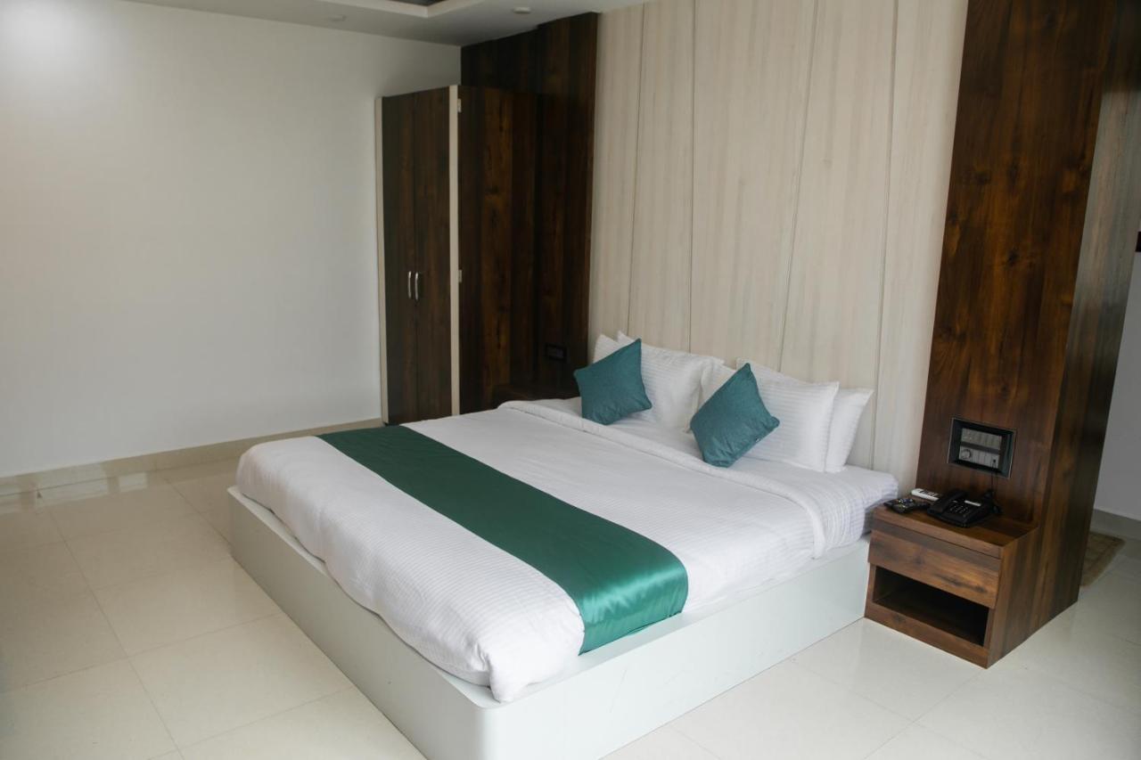 Crescent International Kohima Exterior foto